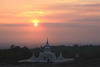 Cambodge - Phnom Kulen - Stupas argents au coucher du soleil